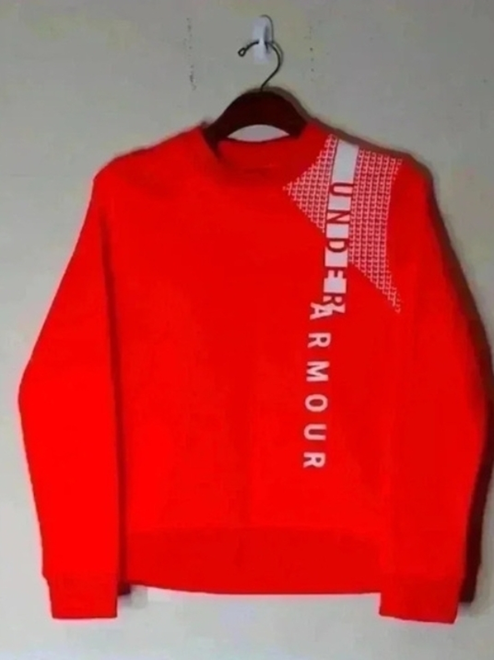 Under Armour Women's Sweatshirt